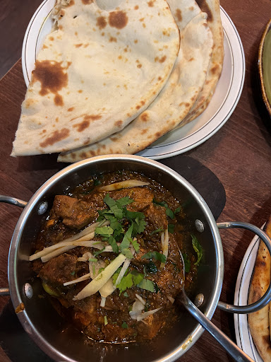 Photo of Sizzling Grillz - Elder House, 600 Elder Gate, Station Square, Milton Keynes MK9 1LR